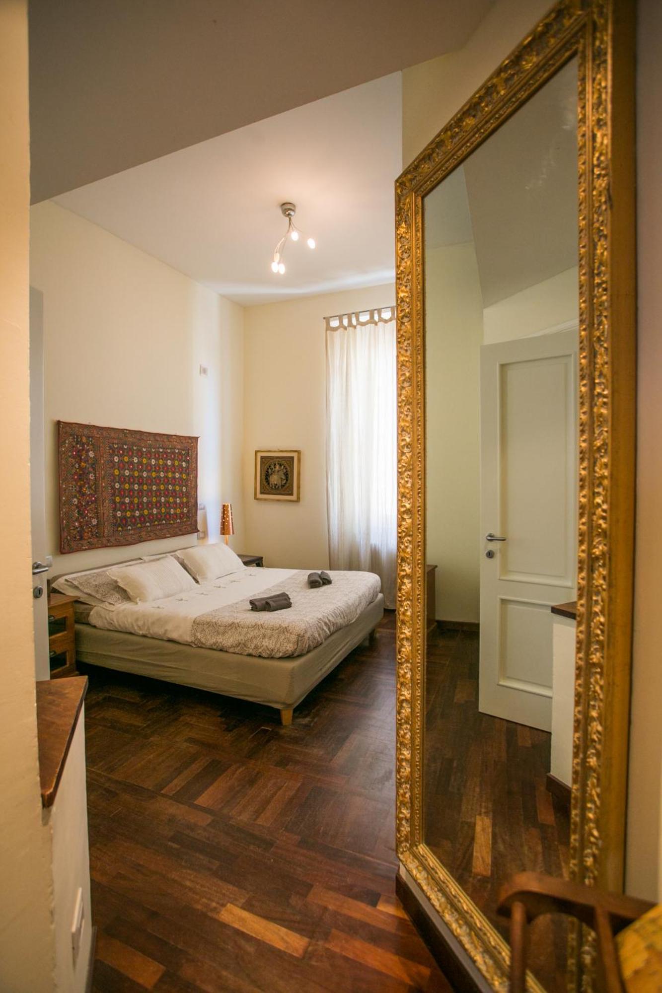La Finestra Sul Mare B&B 리보르노 외부 사진